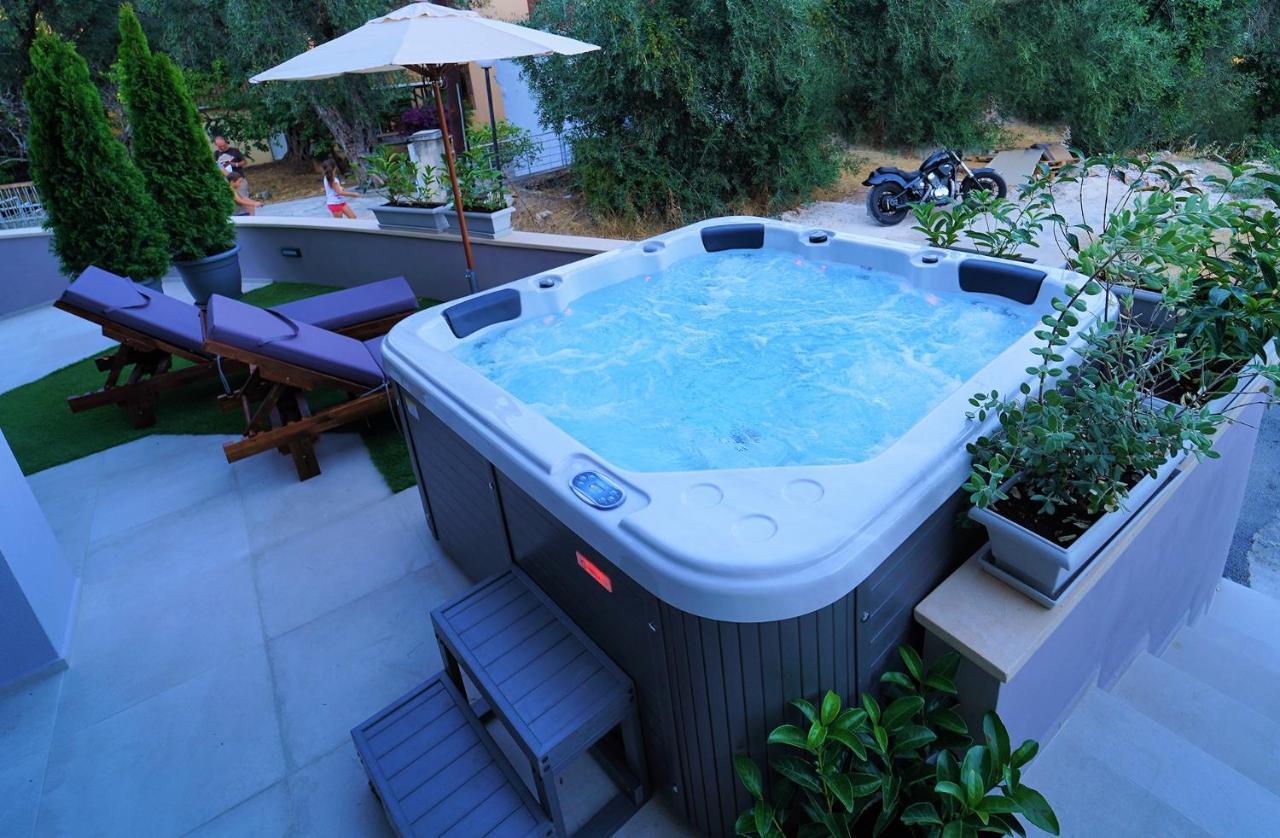Moonlight Suites بارغا المظهر الخارجي الصورة